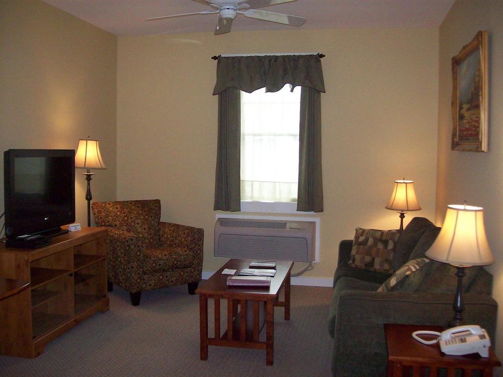 Colonels Suites Northeast Harbor Ruang foto